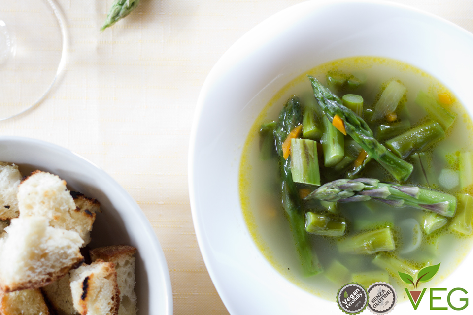 Ricetta zuppa di asparagi